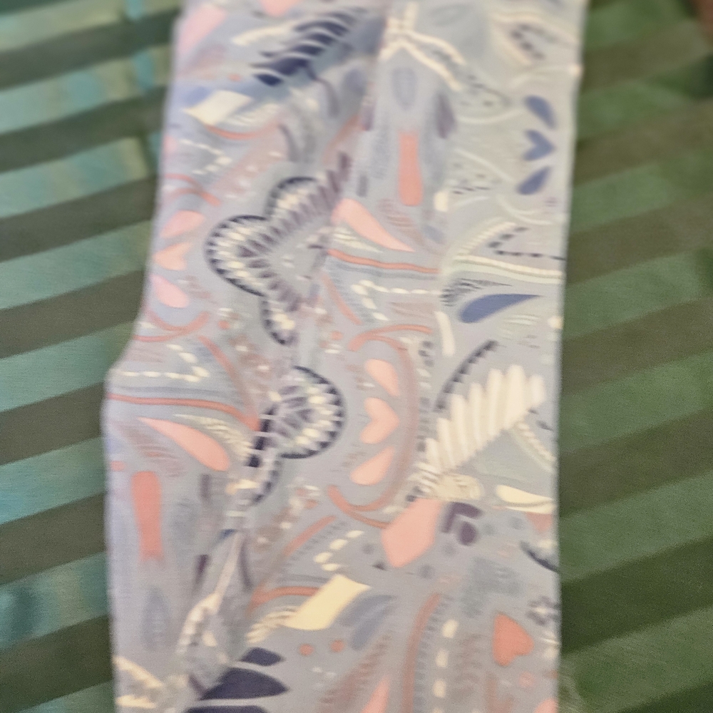 LuLaRoe Kids Leggings - Blue and Pink Pattern New No Tags